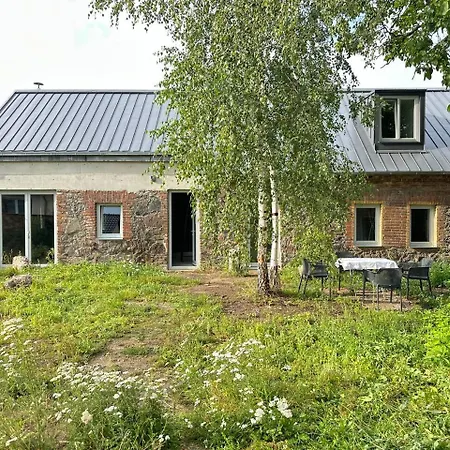 Alte Schmiede Am Schlosspark - Bis 17 Gaeste Apartman